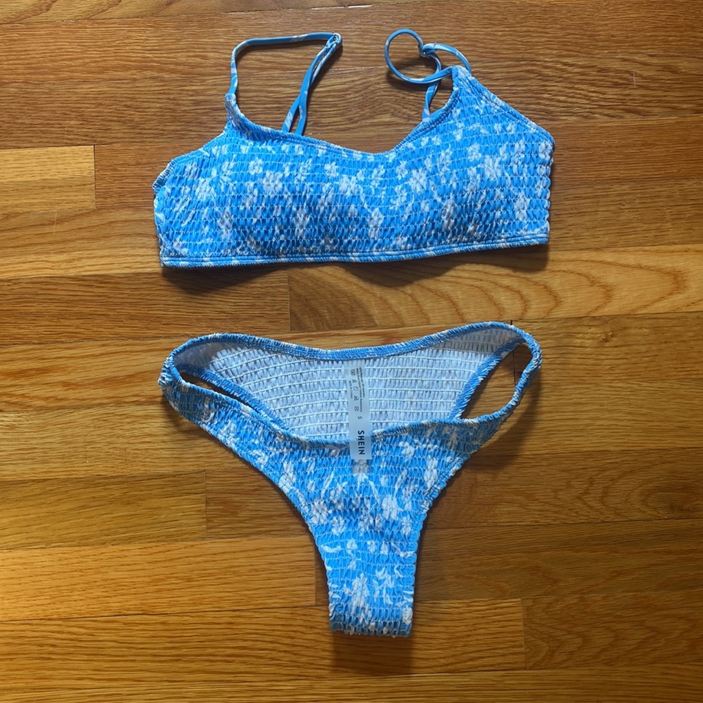 Shein Bikini - Picture 2 of 4